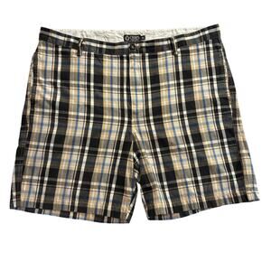Chaps Golf Shorts Plaid Cotton Men 42 waist 8 inseam Excellent Condition
